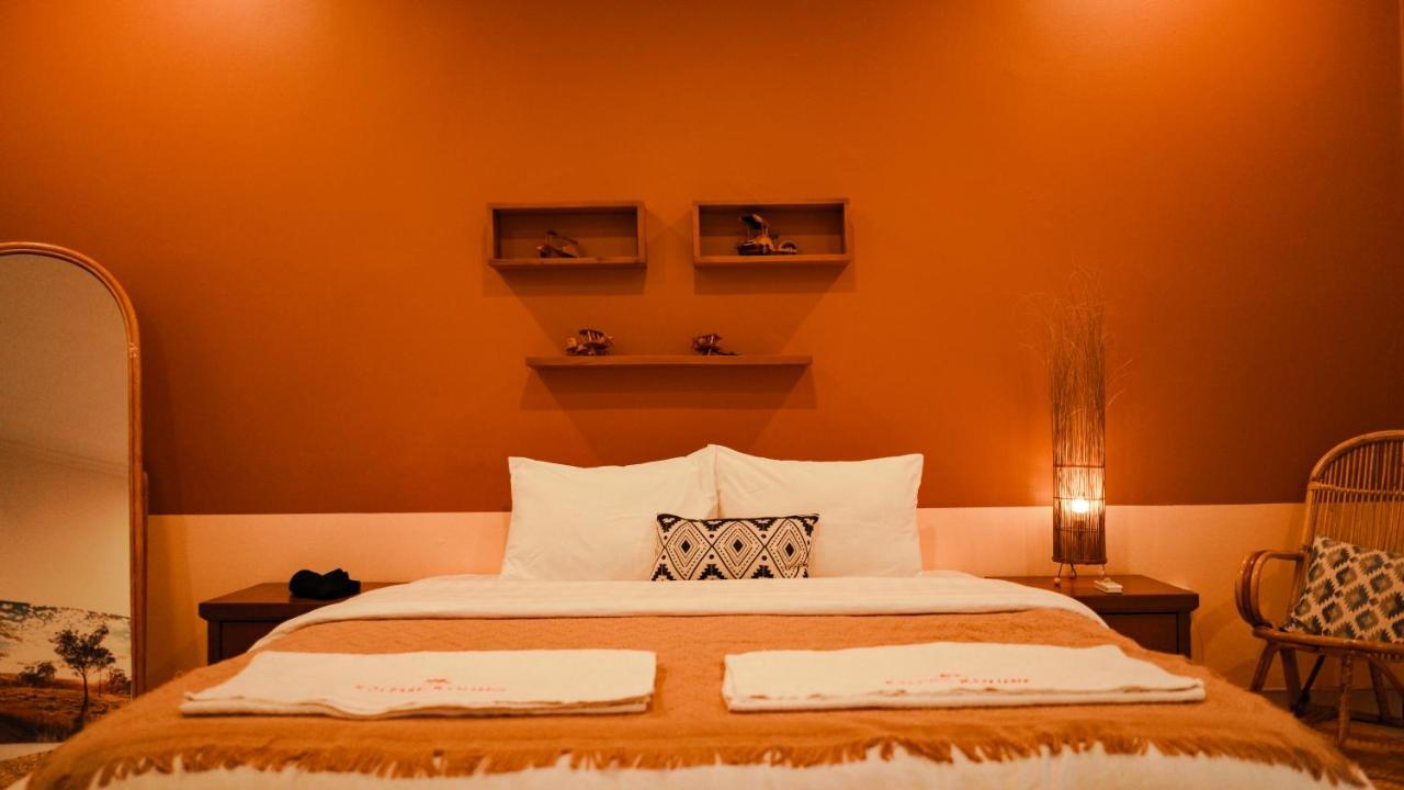 Roemah Renjana Bandung Bed & Breakfast Exterior photo